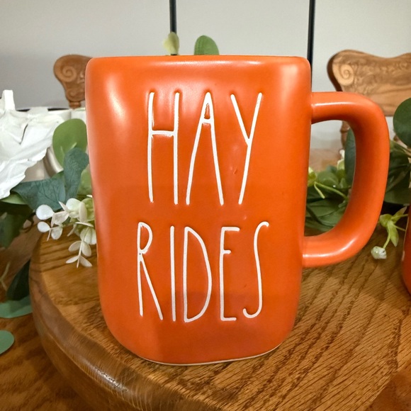 Rae Dunn Hay Rides Orange Mug - Picture 2 of 4